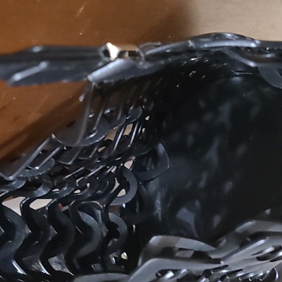 Kate Spade Leather Cut Out Black Shoulder Bag - Picture 10 of 12